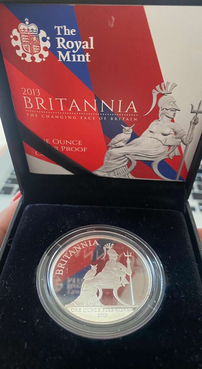 1 Ounce Silver Proof coin Britannia 2013 The Royal Mint Only 8500 minted.