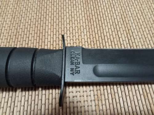 KA-BAR 1211 combat knife with holder