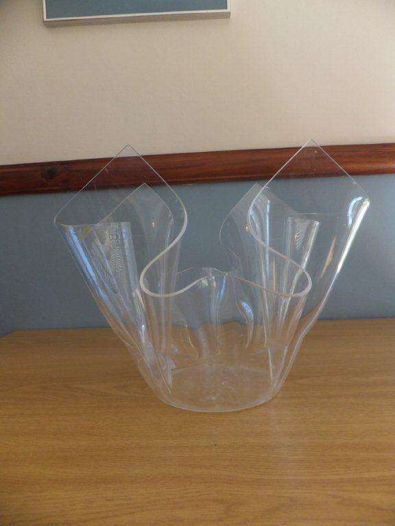 Unique fluted bowl.  Could be used for salad / fruit - and perhaps a goldfish!