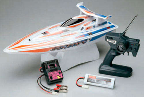 KYOSHO SUNSTORM 600 with TOPEDGE Superpeak 4-8cell charger