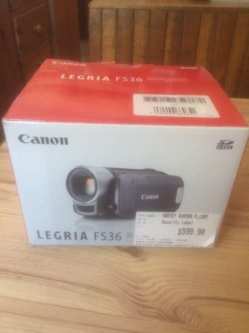 Canon LEGRIA FS36