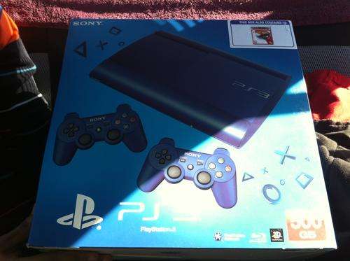 "Brand New Sealed" PS3 500GB SUPER SLIM  + 2 CONTROLLERS + GAME +  WARRANTY