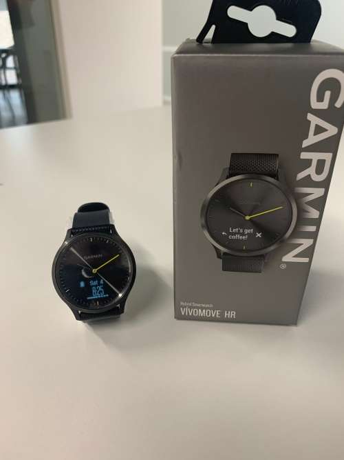 Good As New Garmin VivoMove HR