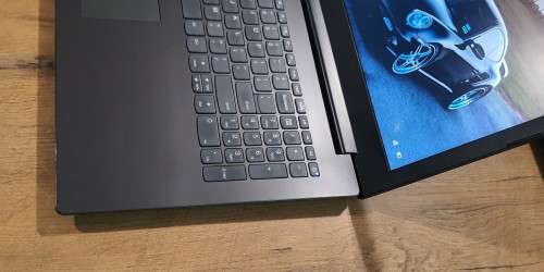 LENOVO IDEAPAD 330 15` FHD AMD Ryzen 5 (Equivalent to Intel® Core i5 10th GEN) | 8GB RAM | 512GB SSD