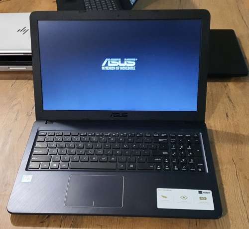 BUSINESS CLASS ASUS Intel® Core i5 8th GEN Quad-Core | 8GB RAM | 1 TB DRIVE