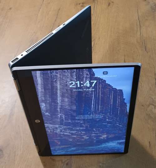 TOUCH SCREEN HP PAVILION Intel® i3 10th Gen Quad-Core | 8GB RAM | 256 GB SSD