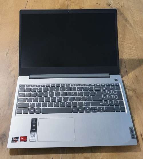 GAMING LENOVO  AMD Ryzen 5 4500U (equal to Intel i5 11th) | 8GB RAM | 512 GB SSD