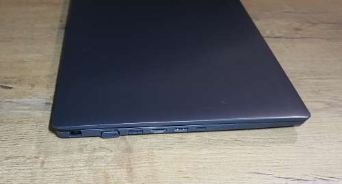 GREAT SPECS LENOVO V330 15` FHD Intel® Core i5 8th Quad-Core | 8GB RAM| 256 GB SSD