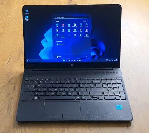 LATEST GREAT SPECS | HP Intel® Core i3 11th GEN Quad-Core | 8 GB RAM | 256 GB SSD