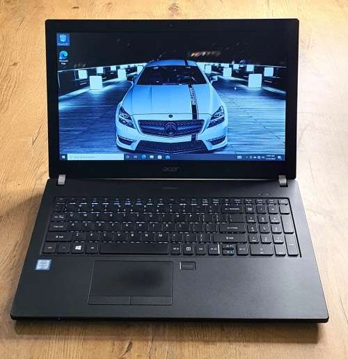 MONSTER PREMIUM ACER TRAVELMATE Intel® Core i7 6500U | 16GB RAM | 512GB SSD | FINGERPRINT