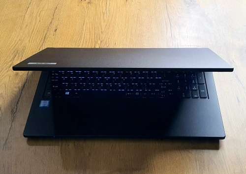 MONSTER PREMIUM ACER TRAVELMATE Intel® Core i7 6500U | 16GB RAM | 512GB SSD | FINGERPRINT