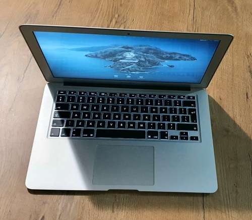 ****VERY SLIM***APPLE MACBOOK AIR 13` 2015 Intel® Core i5 | 4 GB Ram | 1.5 GB Gfx | 128 GB SSD
