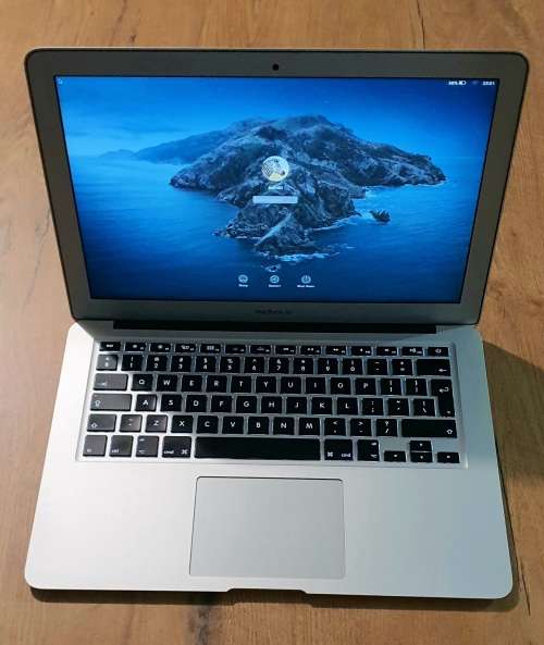 ****VERY SLIM***APPLE MACBOOK AIR 13` 2015 Intel® Core i5 | 4 GB Ram | 1.5 GB Gfx | 128 GB SSD
