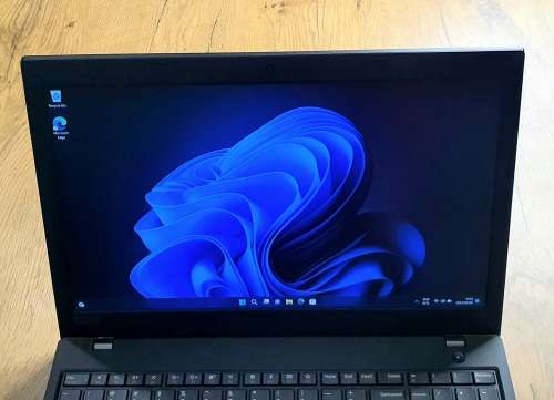 ***MONSTER*** LENOVO THINKPAD 15` FHD Intel® Core i7 8th Gen Quad-Core | 16 GB RAM | 256GB SSD