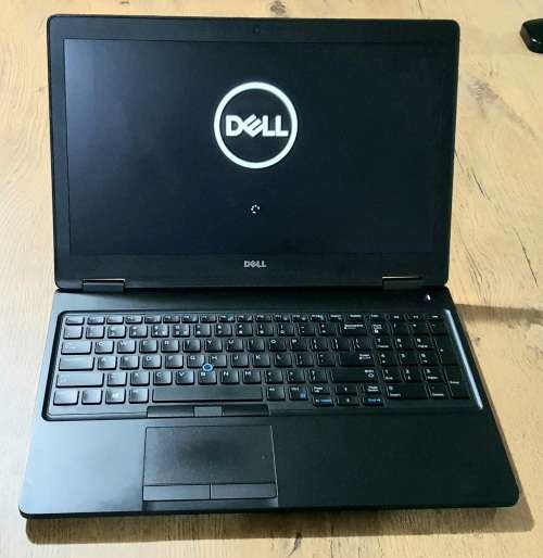***MONSTER SPECS*** DELL LATITUDE 5580 15.6` FHD Intel® Core i5 7300U | 16GB RAM | 256 GB SSD