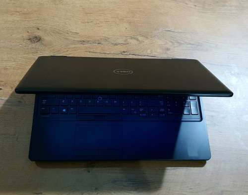 ***MONSTER SPECS*** DELL LATITUDE 5580 15.6` FHD Intel® Core i5 7300U | 16GB RAM | 256 GB SSD