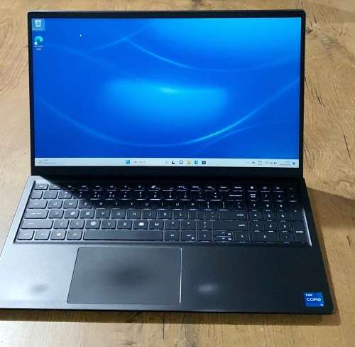 ***LATEST PREMIUM*** DELL VOSTRO 5510 15` FHD Intel® Core i5 11th Gen | 16GB RAM | 256GB SSD