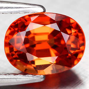 1.96 CT. RAVISHING OVAL PADPARADSCHA NATURAL SAPPHIRE