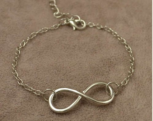 Infinity bracelet - Silver
