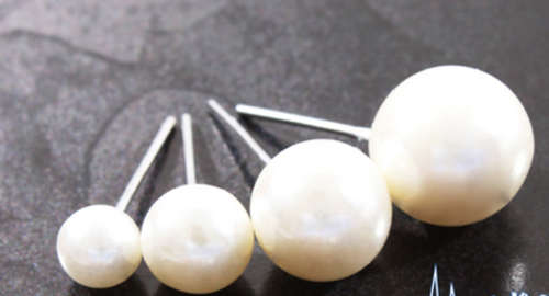 E 356 - Pearl Earrings set of 4 pairs - 4 Different sizes all in 1 bid.