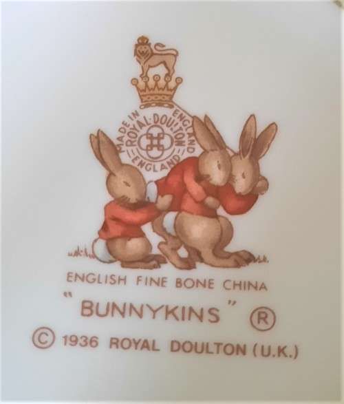 Royal Doulton Bunnykins childrens breakfast bowl - `The Artist`
