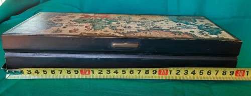 Vintage decorative wooden trinket/jewellery box