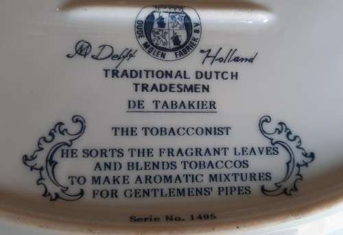 Delft Holland pottery oval serving dish `De Tabakier` 26cmx19cm serie no. 1495