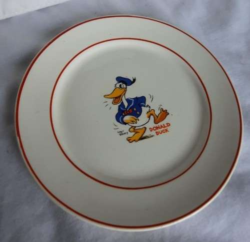 1930`s Wadeheath Walt Disney Donald Duck tea plate