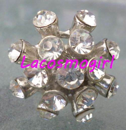 stunning rhinestone ring