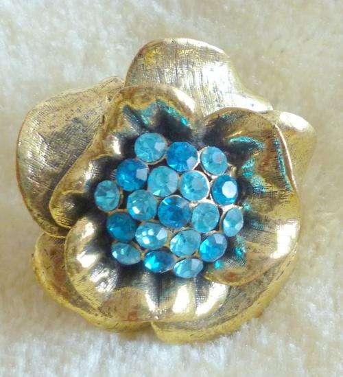 4cm ANTIQUE DIAMANTE FLOWER RING - ADJUSTABLE BAND