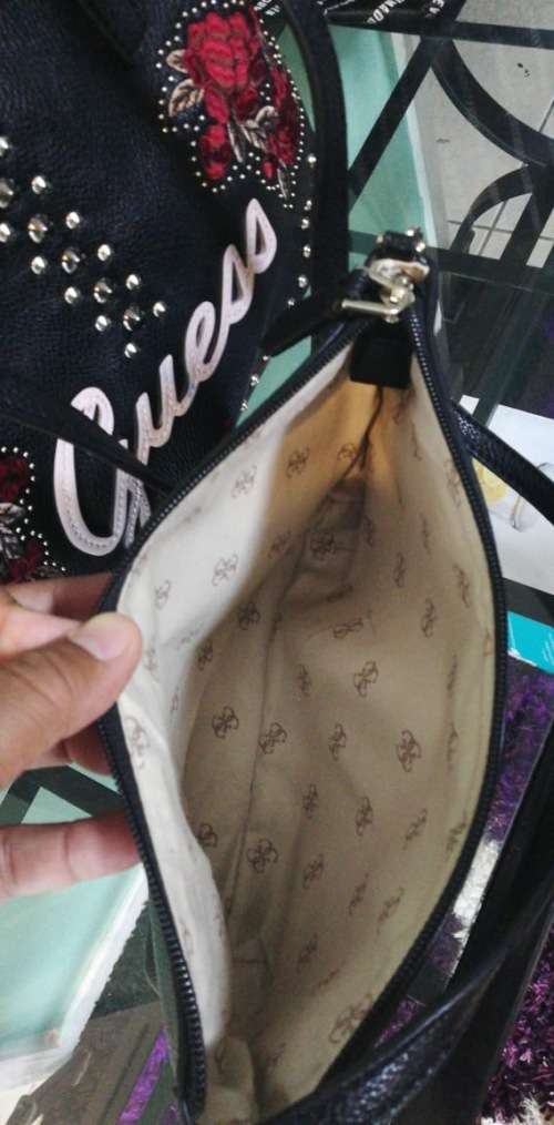 Guess Vikky Tote