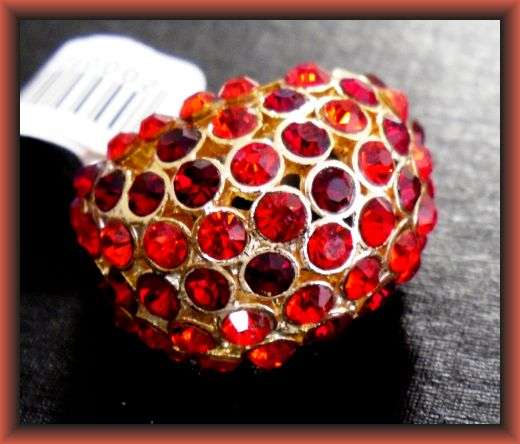 AUCTION TIME - STUNNING RED DIAMANTE RING - SIZE 18