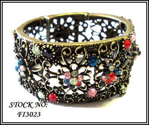STUNNING RHINESTONE ANTIQUE BRACELET