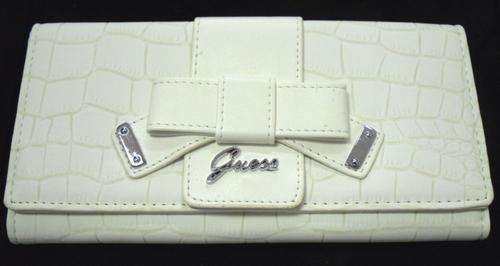FREE SHIPPING - LADIES GUESS WALLET - 19cm X 9.5cm