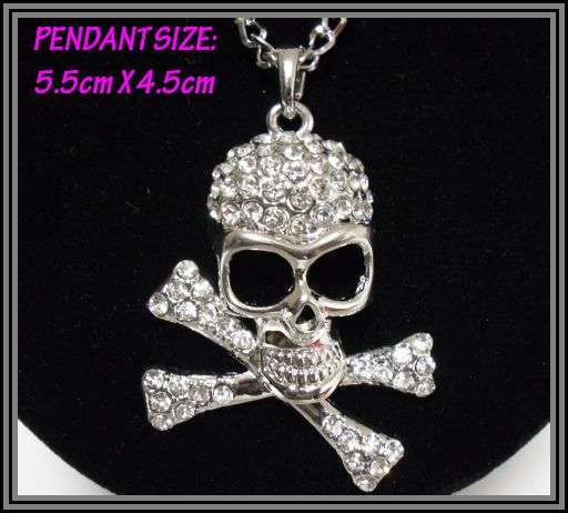 CRAZZZY R1 AUCTION - STUNNINGDIAMANTE ENCRUSTED LARGE PENDANT WITH LONGER LENGTH NECKLACE