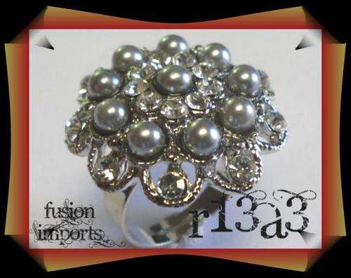 BUY 1 GET 1 FREE PROMO - CRAZZZY R1 AUCTION - PEARL BEAD &  DIAMANTE RING - ADJUSTABLE BAND