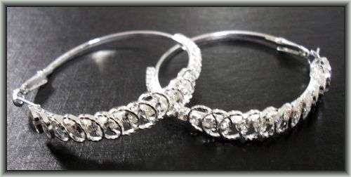 CRAZZZY R1 AUCTION - DIAMANTE HOOPS - 5cm X 5cm