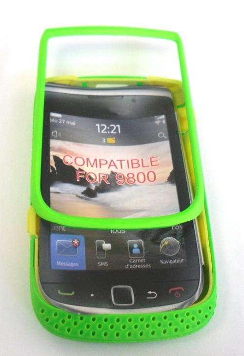 FREE SHIPPING - BLACKBERRY TORCH 9800 DOUBLE RUBBER & MESH BACK COVER & MESH FRONT COVER