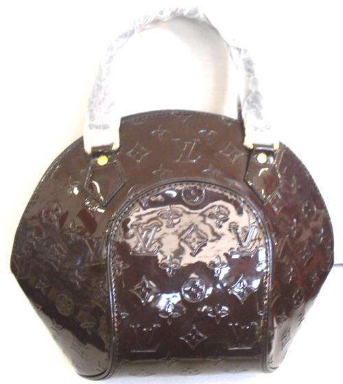 LADIES LV ROUNDISH SHAPE BAG - 24cm X 30cm