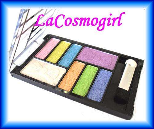 CRAZZZY R1 AUCTION - 9pc makeup kit