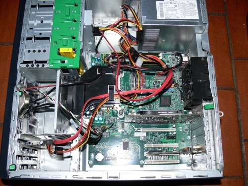 HP DC7900 CMT complete PC with screen, keyboard and mouse