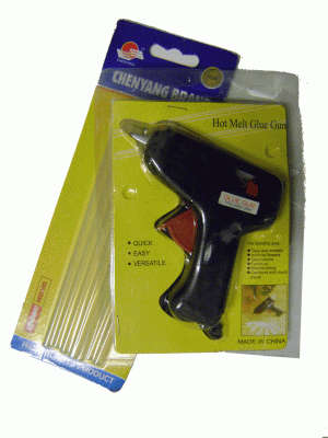 220V Craft Glue Gun + FREE Glue Sticks!!!