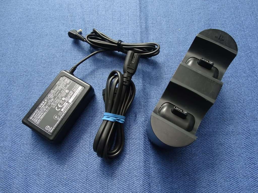 Sony PS4 Dual Controller Charging Station