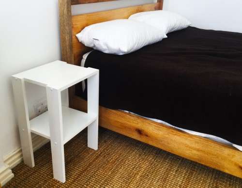 *WOW* MODERN BRILLIANT BEDSIDE TABLE!!! *UNMISSABLE LIMITED OFFERS!!* RETAILS FOR R999 NEW!
