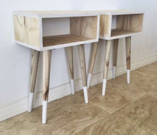 SET OF WOODEN WHITE TIPPED RUSTIC RETRO SIDE TABLE!