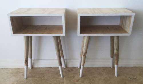 SET OF WOODEN WHITE TIPPED RUSTIC RETRO SIDE TABLE!