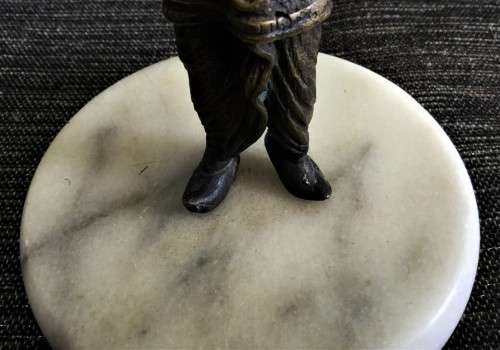 SOLID BRONZE ORIENTAL FIGURE ON MARBLE BASE!! *BEAUTIFUL WORK*