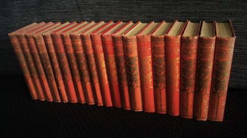 VINTAGE 19 BOOK COLLECTION OF THE WORKS OF SHAKESPEARE!! *COLLECTABLE*