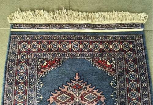 STUNNING MINT PERSIAN CARPET!! *EXQUSITE QUALITY AND CONDITION*