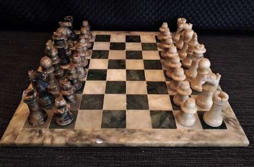 MARBLE & ONYX LARGE REGENCY CHESS SET! *VALUABLE*